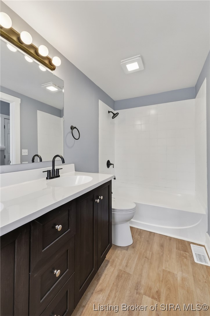 430 N Randolph Avenue