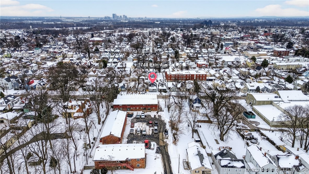 1748 Ekin Avenue
