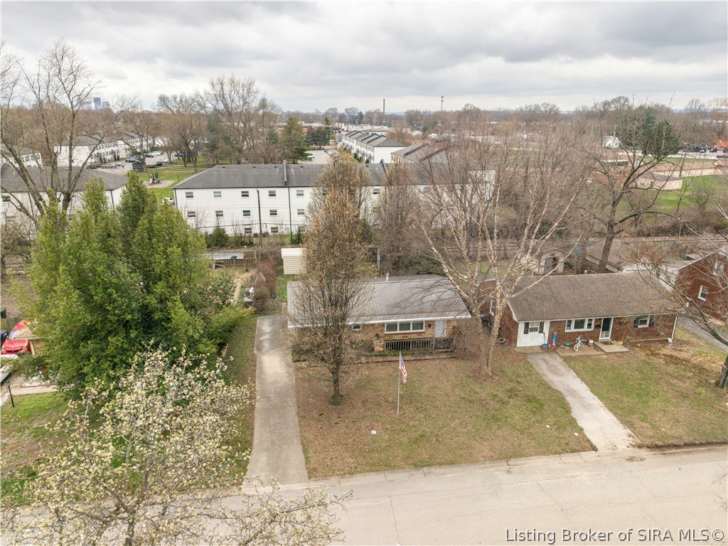 1009 Morris Avenue