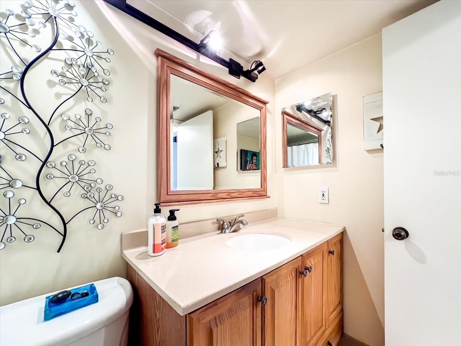 530 E CENTRAL BLVD #1004
