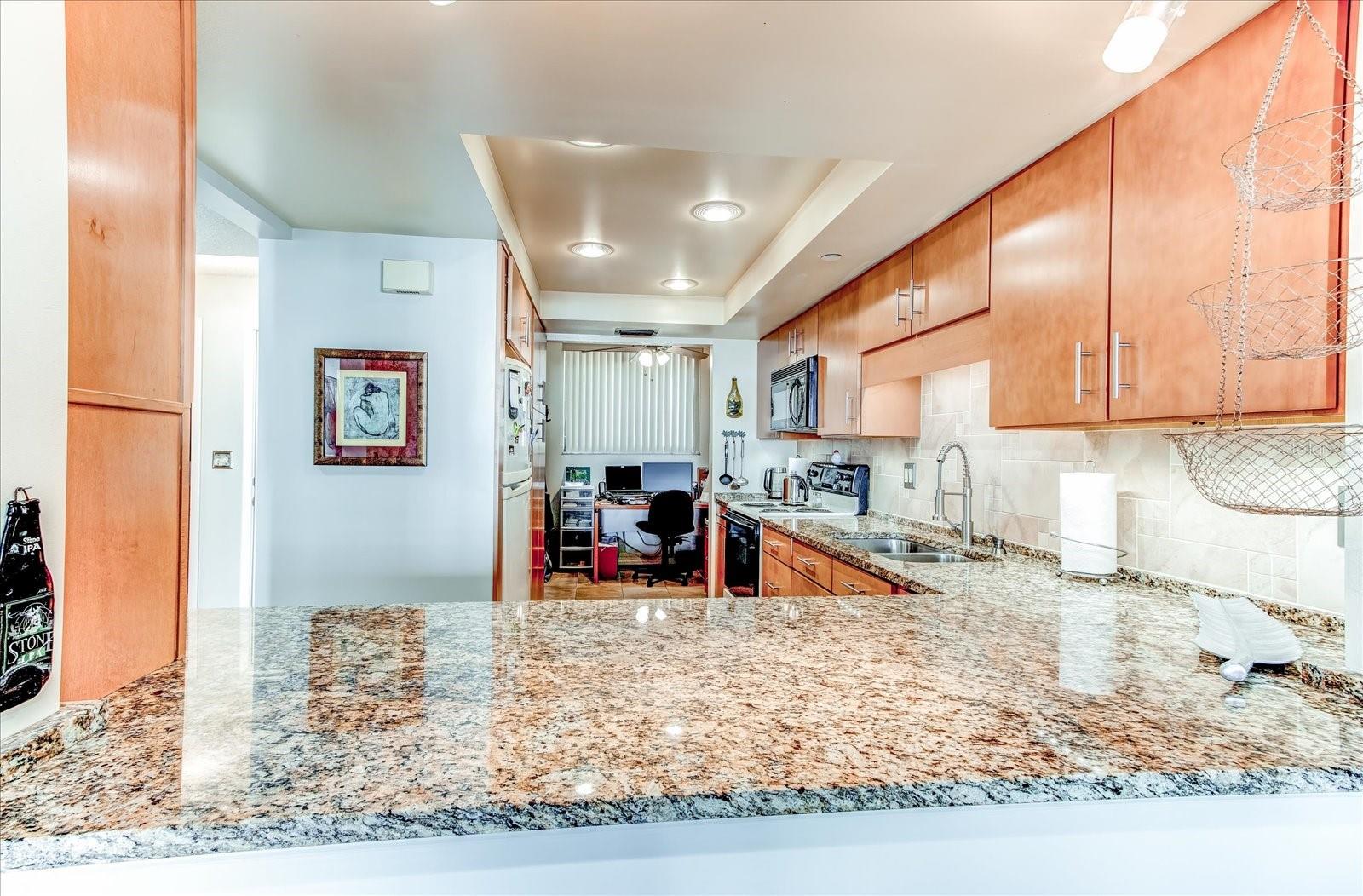 530 E CENTRAL BLVD #1004