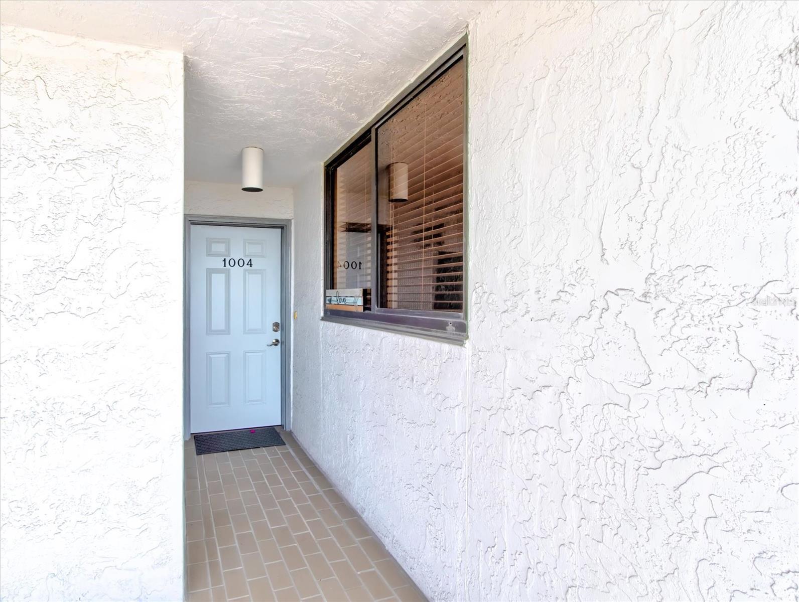 530 E CENTRAL BLVD #1004