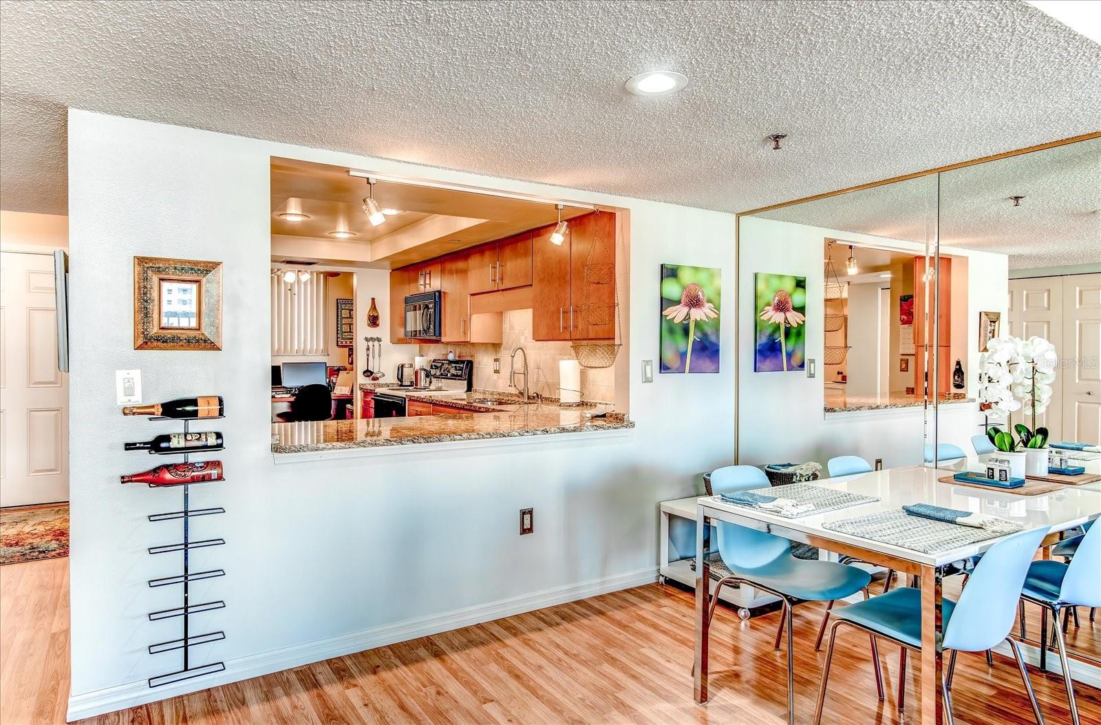 530 E CENTRAL BLVD #1004