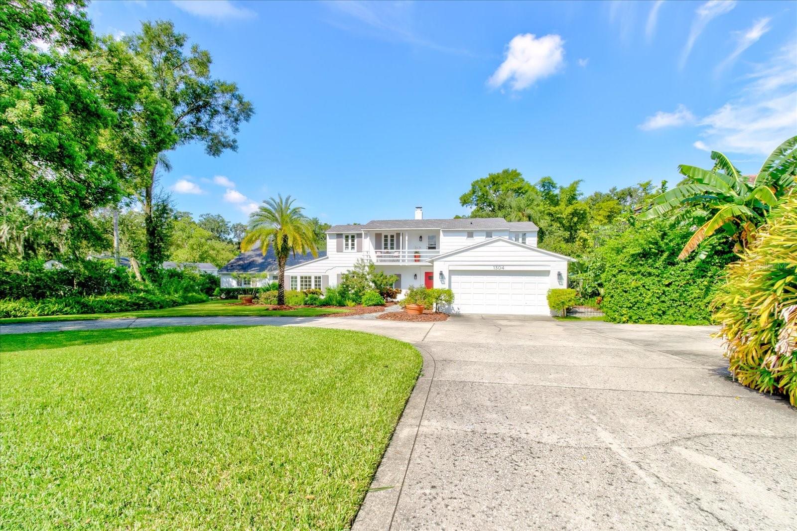 1304 DELANEY AVE