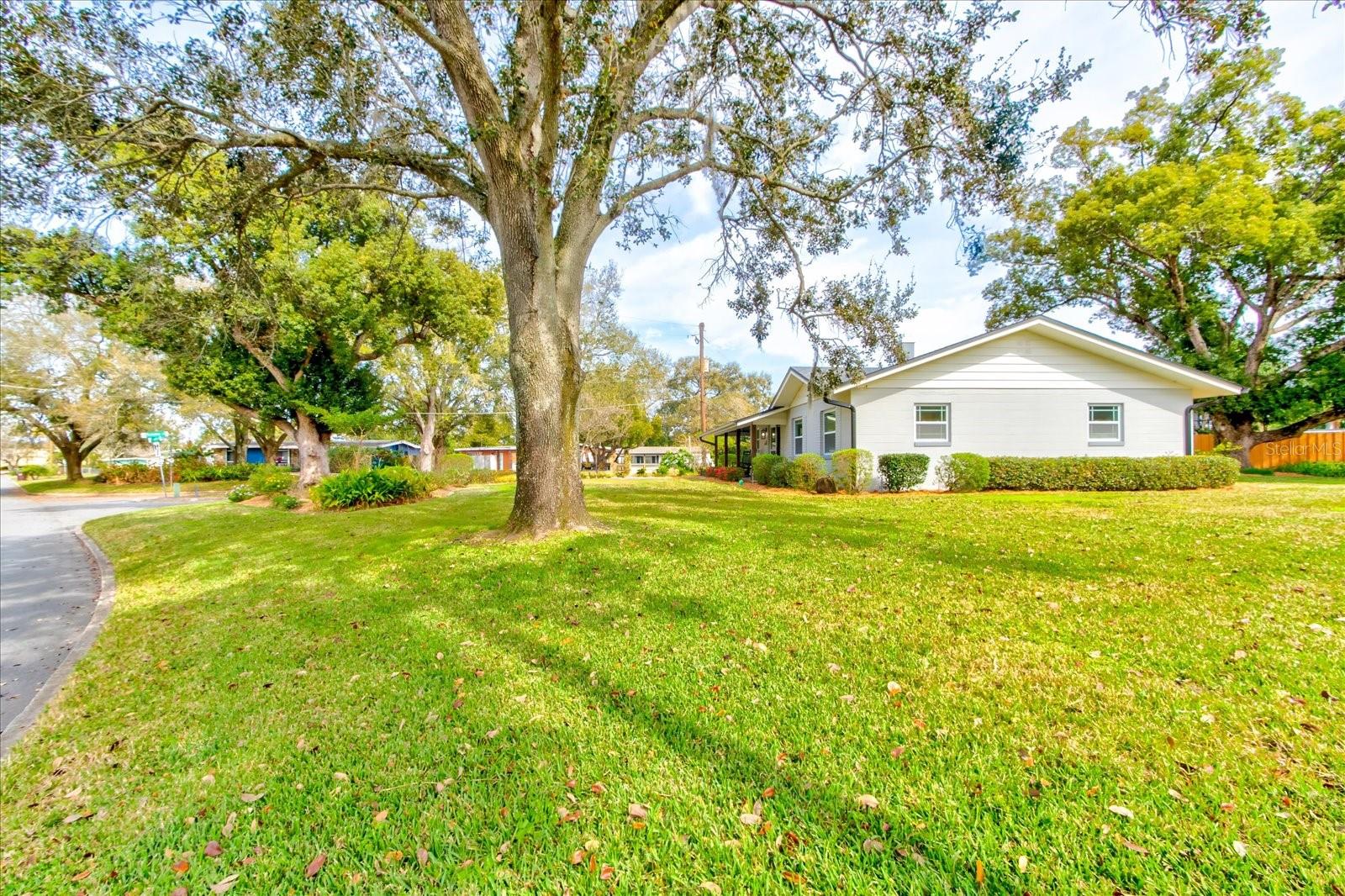 509 SUNGLOW DR