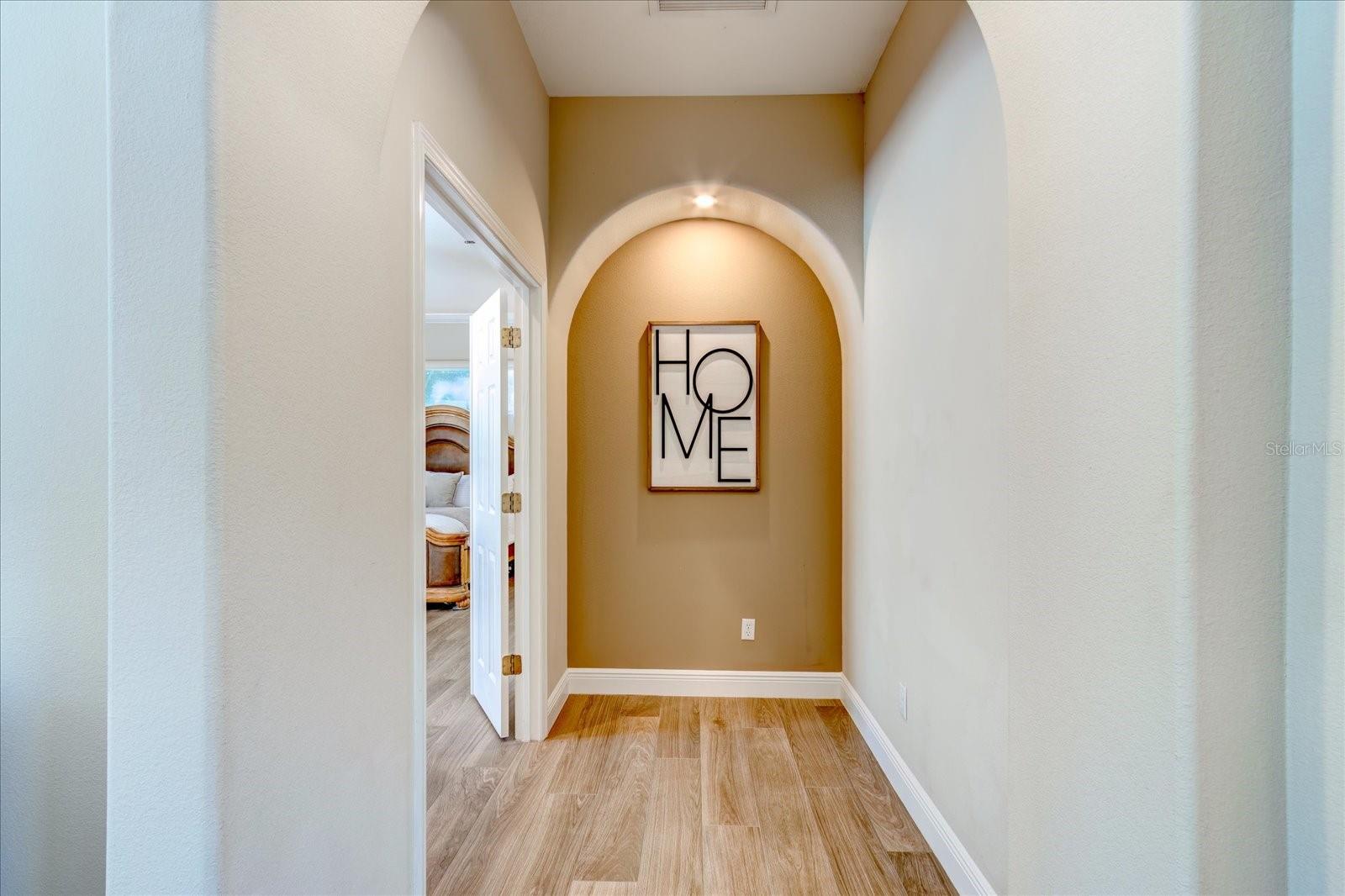 1303 WATERWITCH COVE CIR