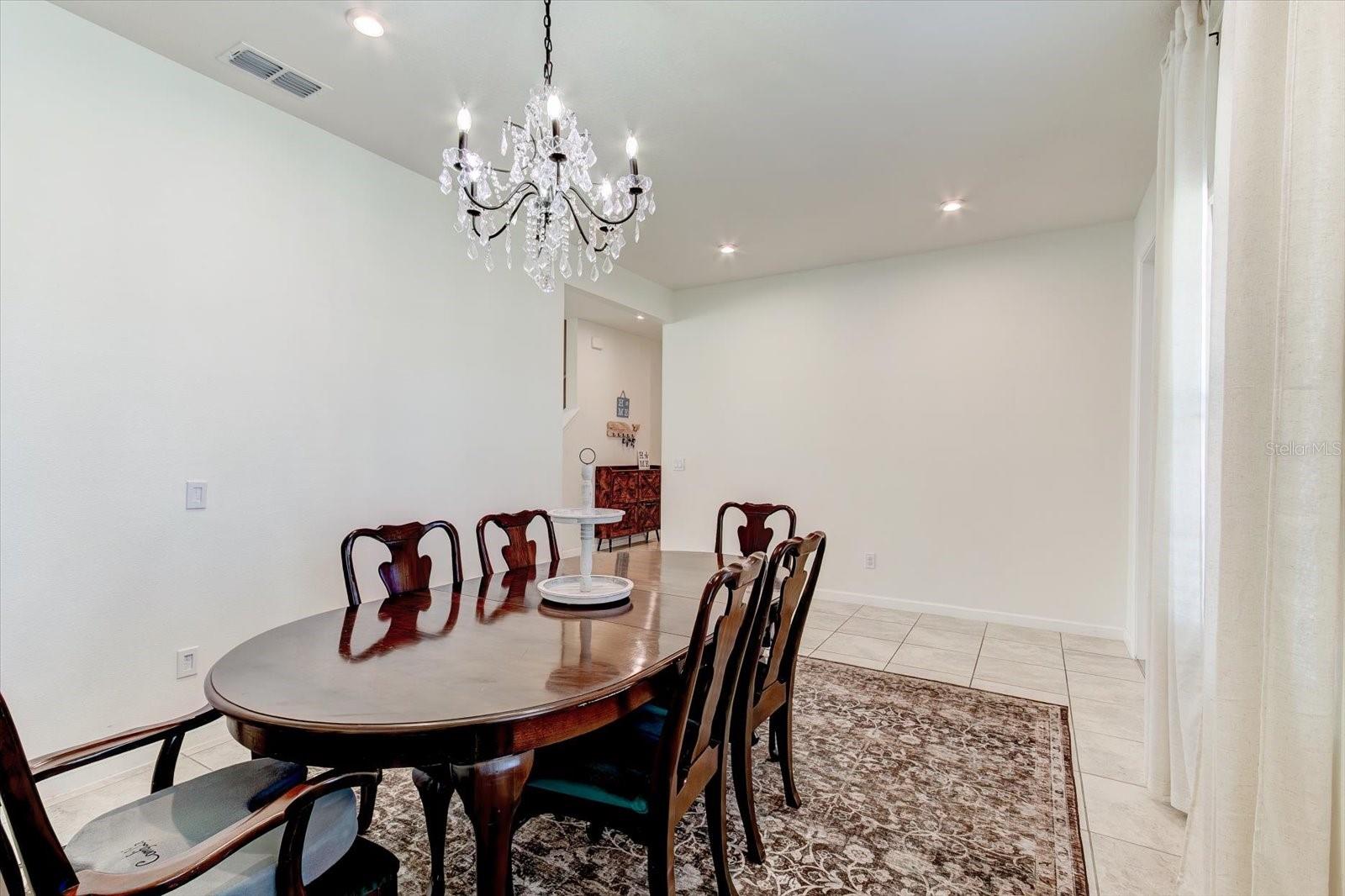 2149 TUDOR ROSE DR