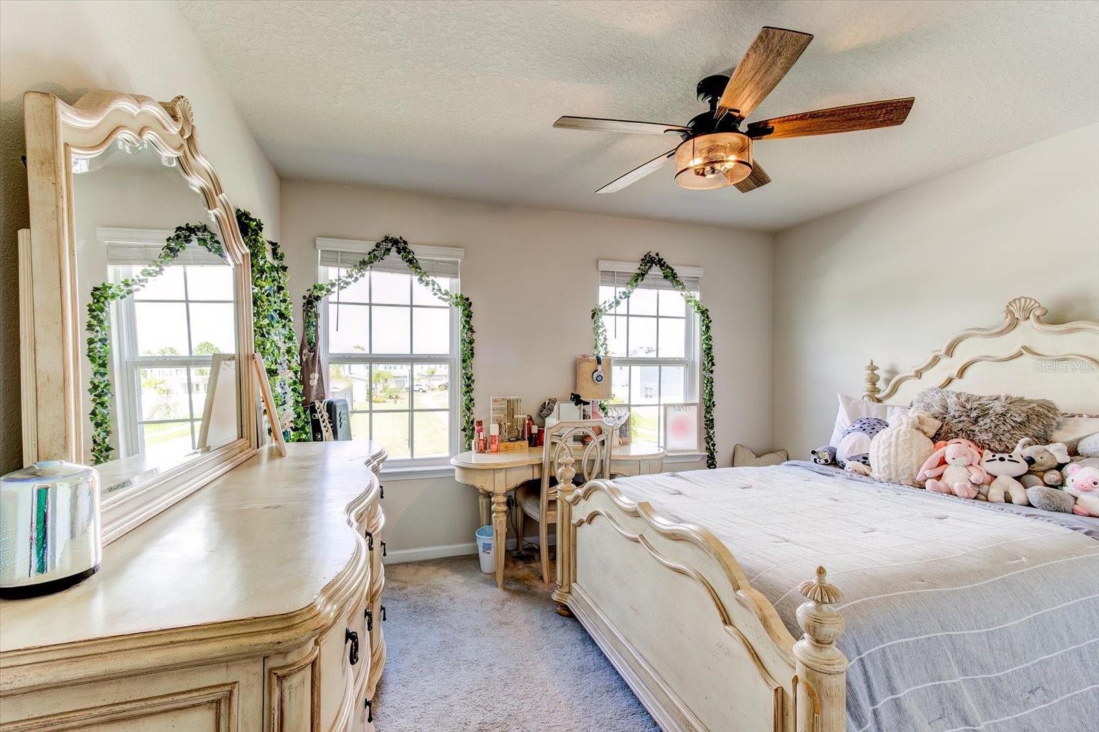 2149 TUDOR ROSE DR