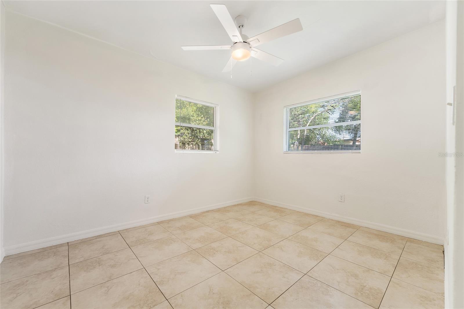 315 FAIRLANE AVE