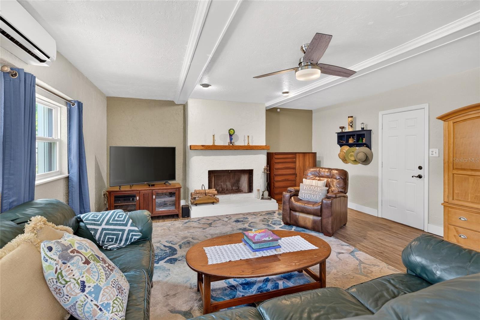 633 BUCKMINSTER CIR