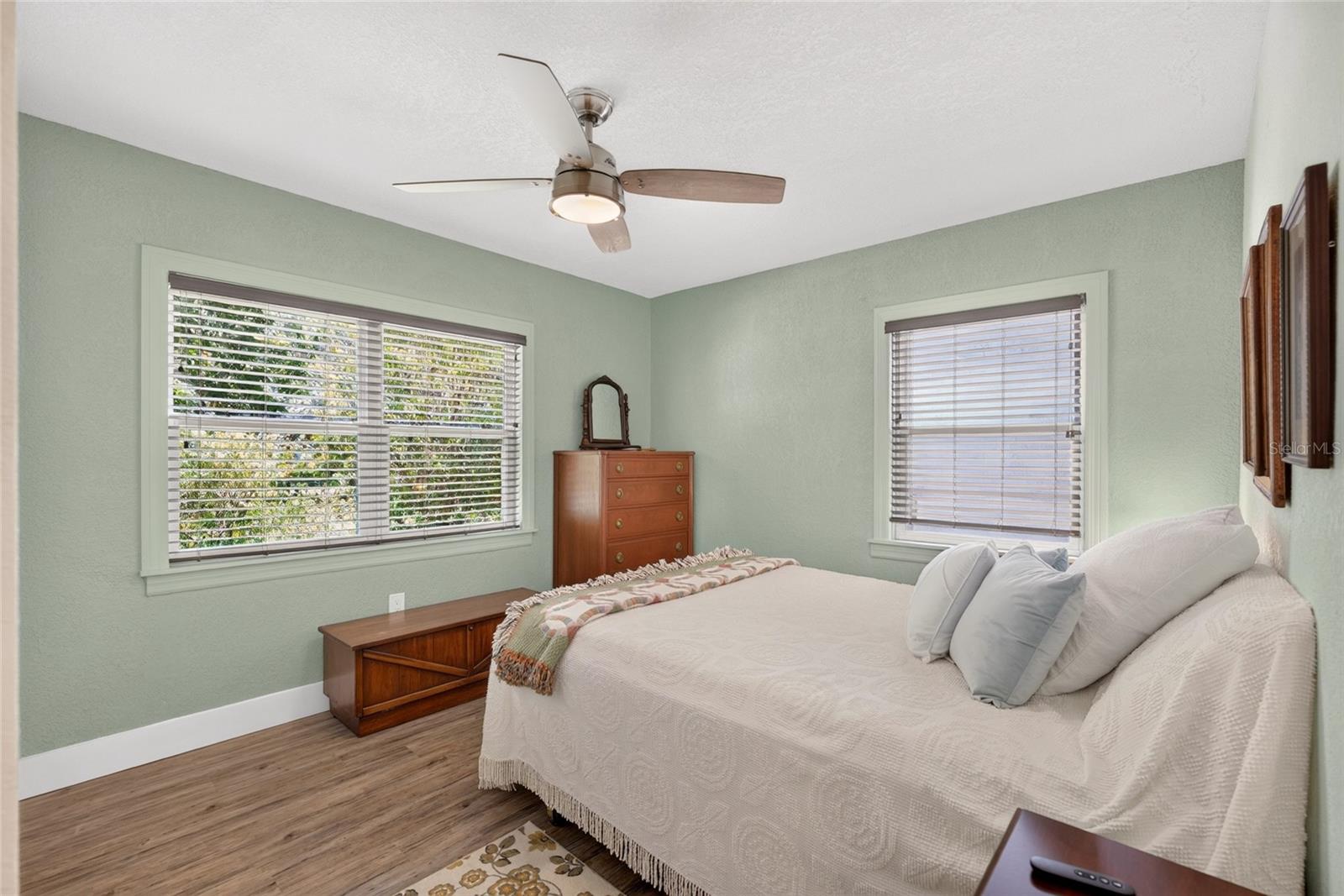 633 BUCKMINSTER CIR