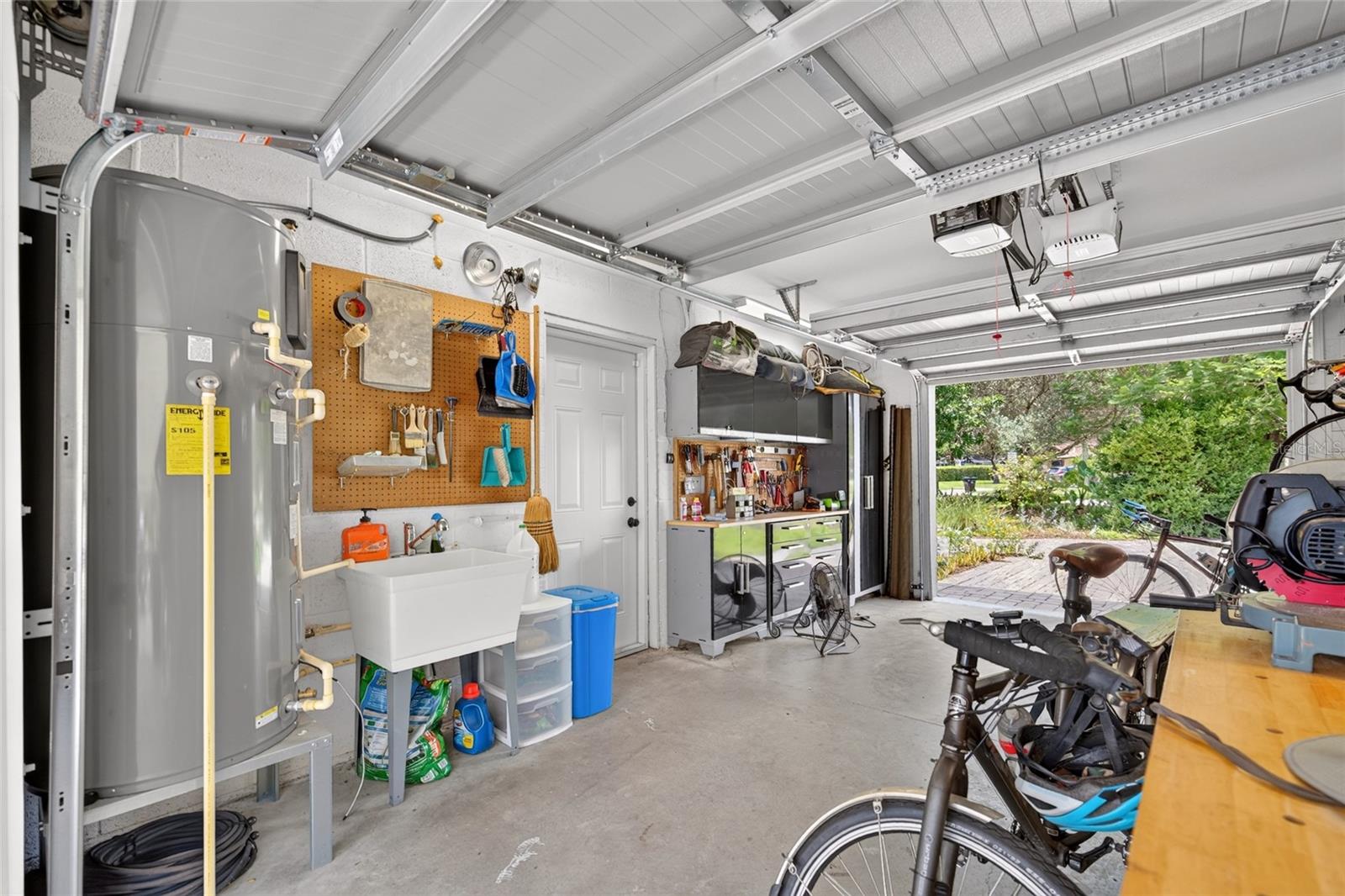 633 BUCKMINSTER CIR