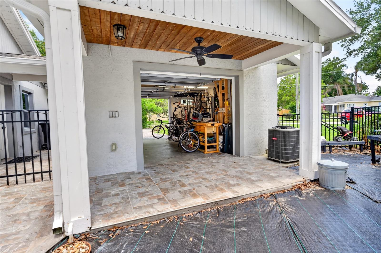 633 BUCKMINSTER CIR
