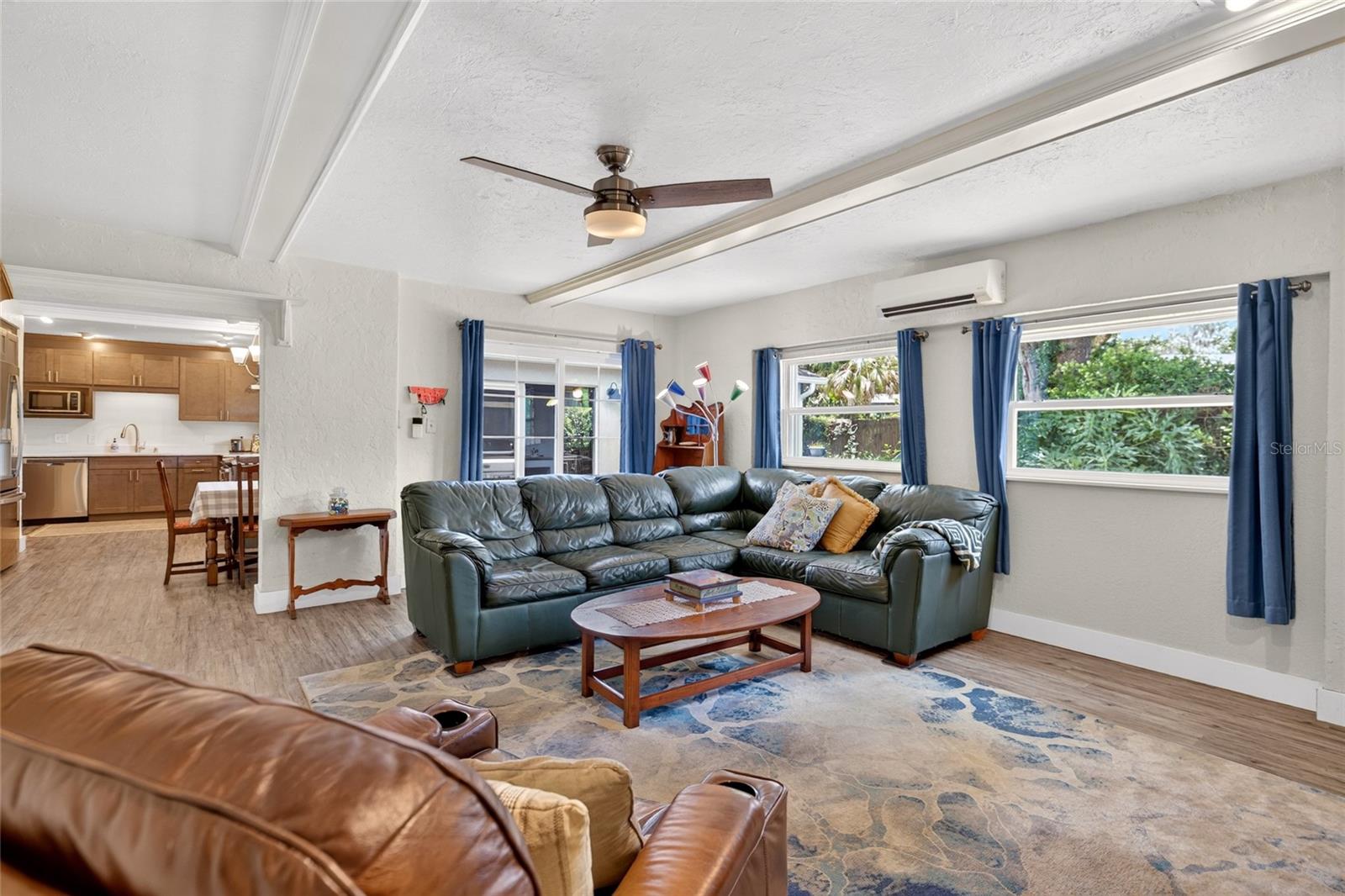 633 BUCKMINSTER CIR