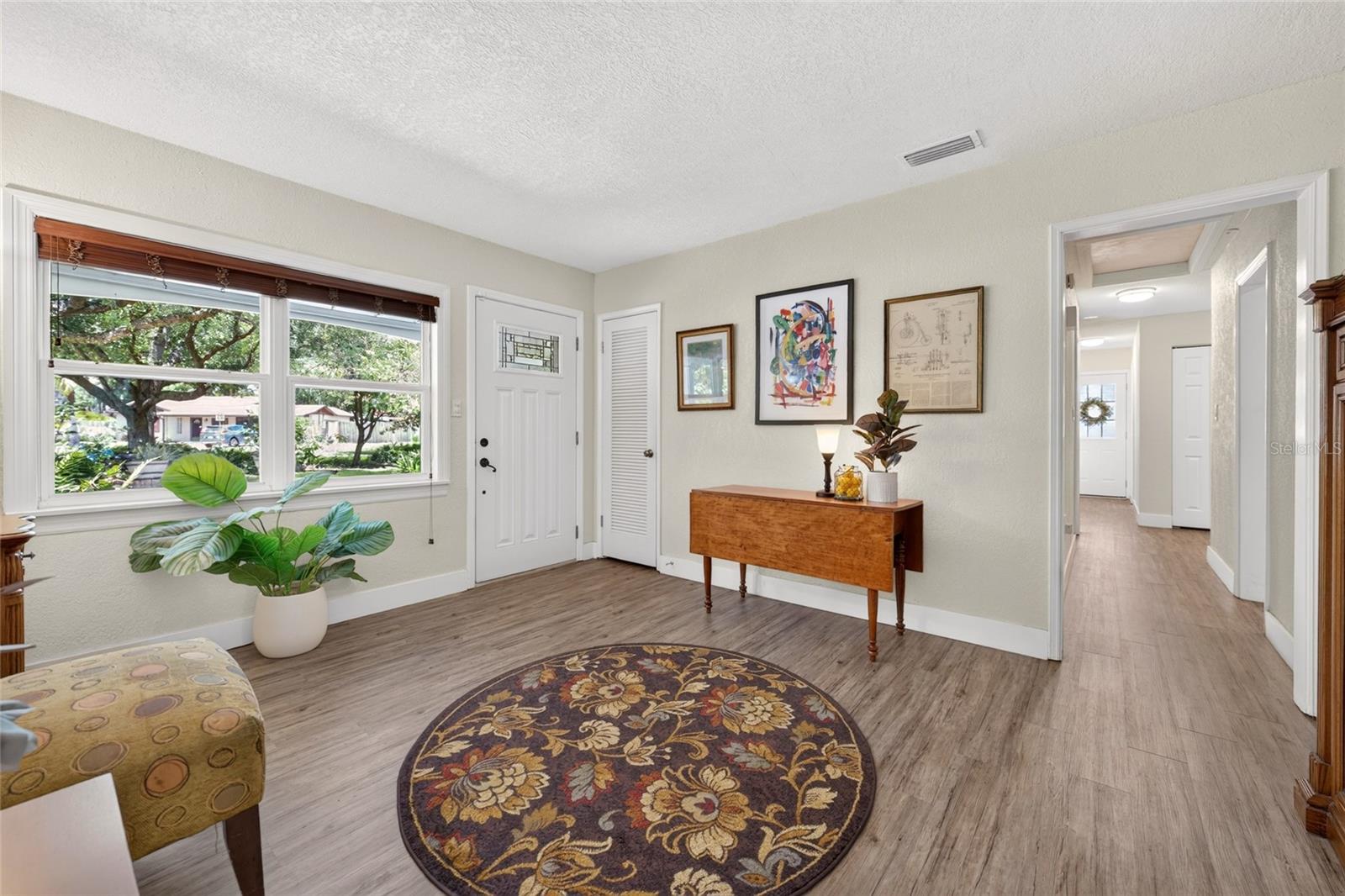 633 BUCKMINSTER CIR