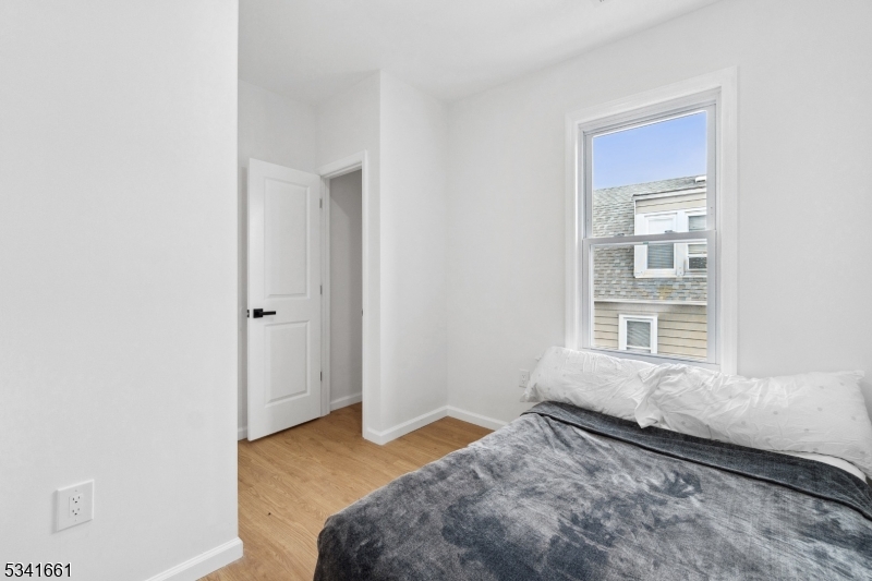 165 Garden Ave