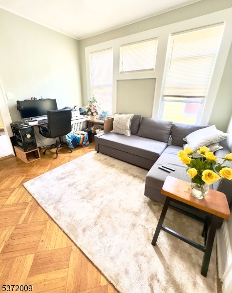 54-56 Lindsley Pl