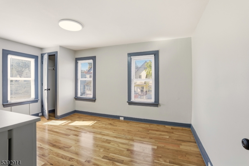 328 Halsted St