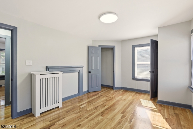 328 Halsted St