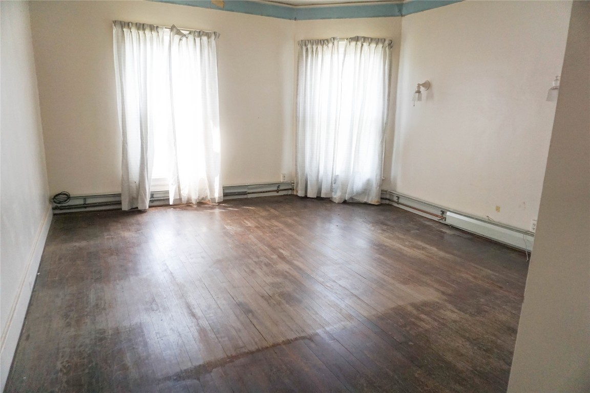 42 Riverside Drive