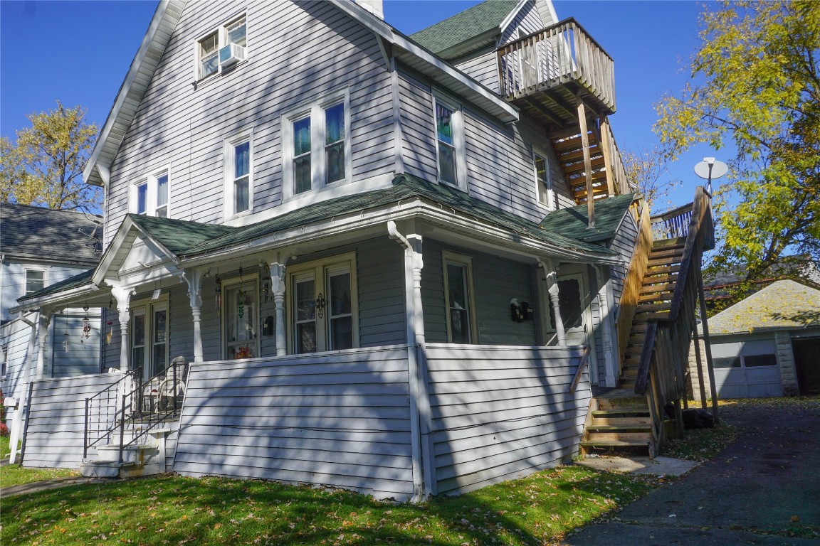 17 Deforest Street