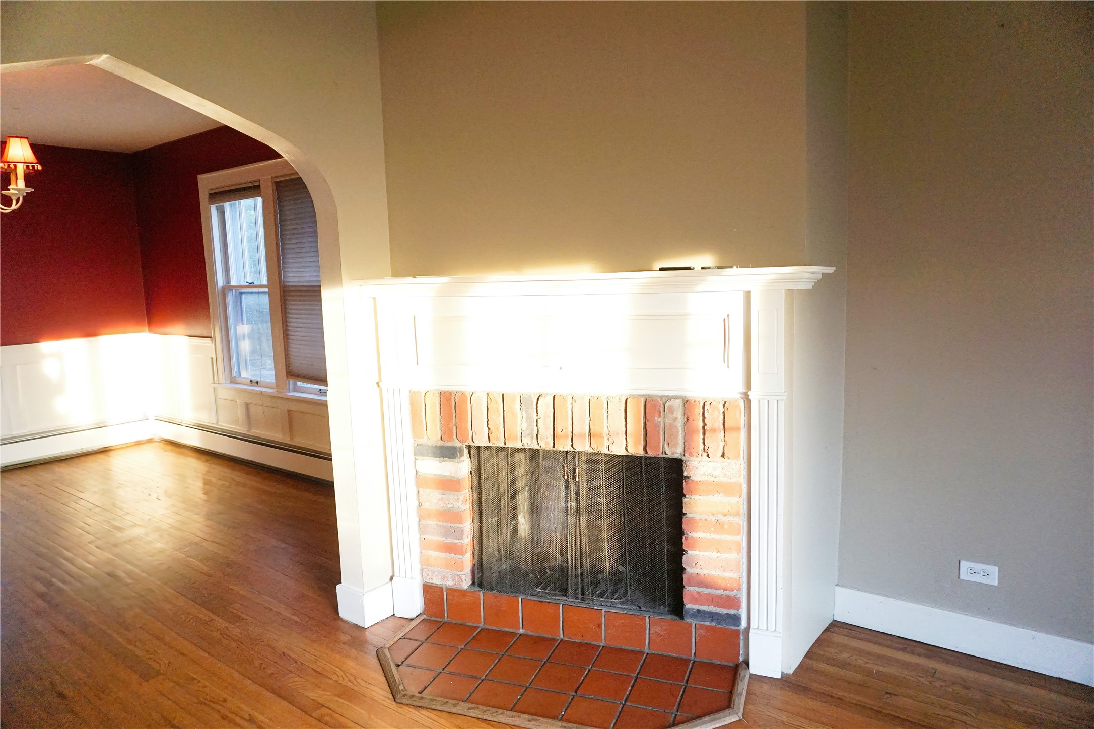510 & 512 Woodford Avenue