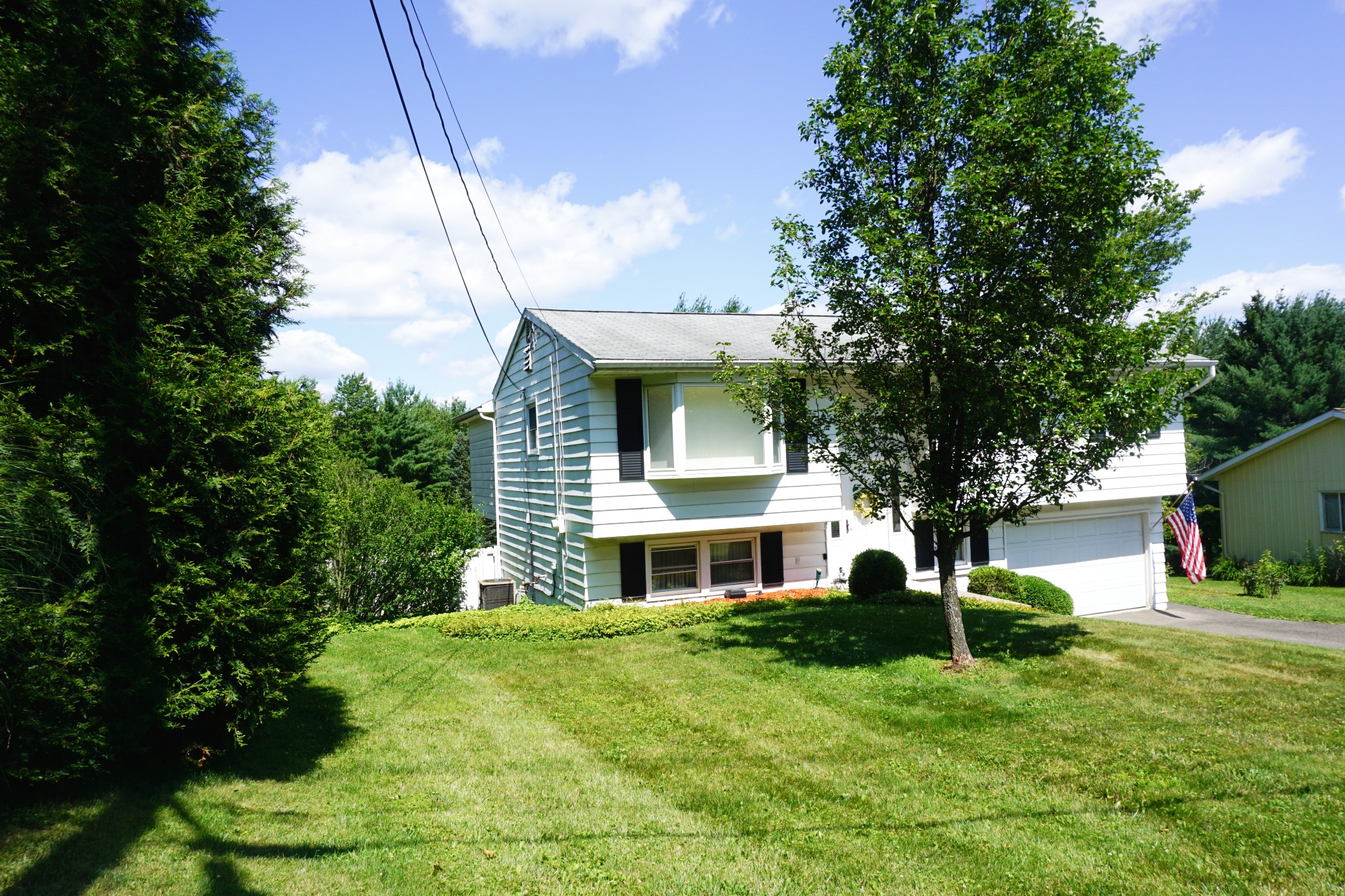 1420 Miner Circle