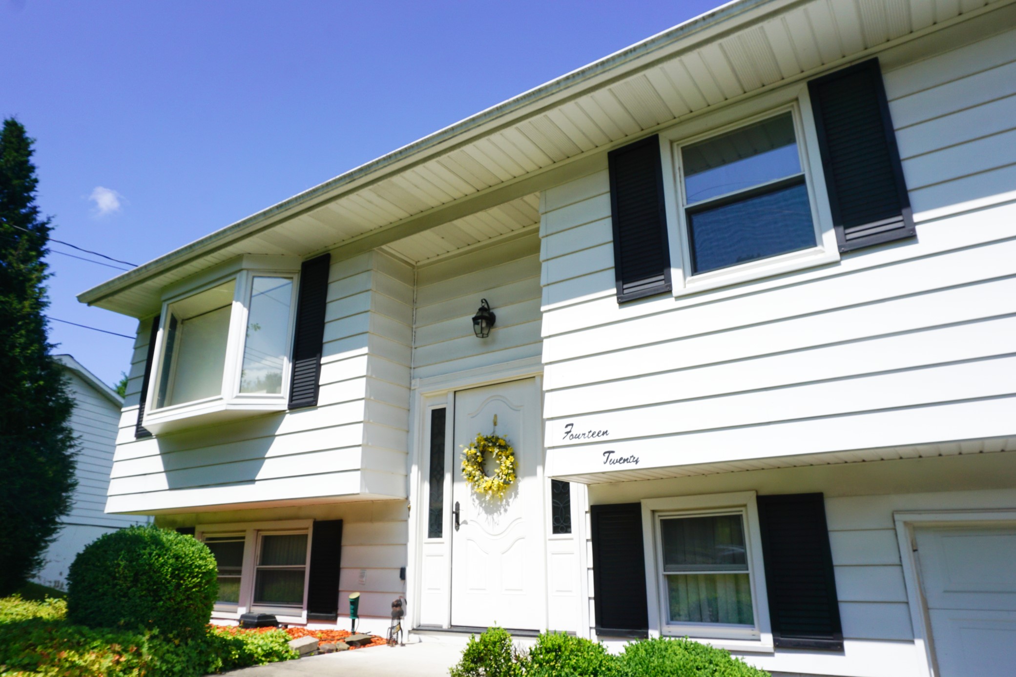 1420 Miner Circle