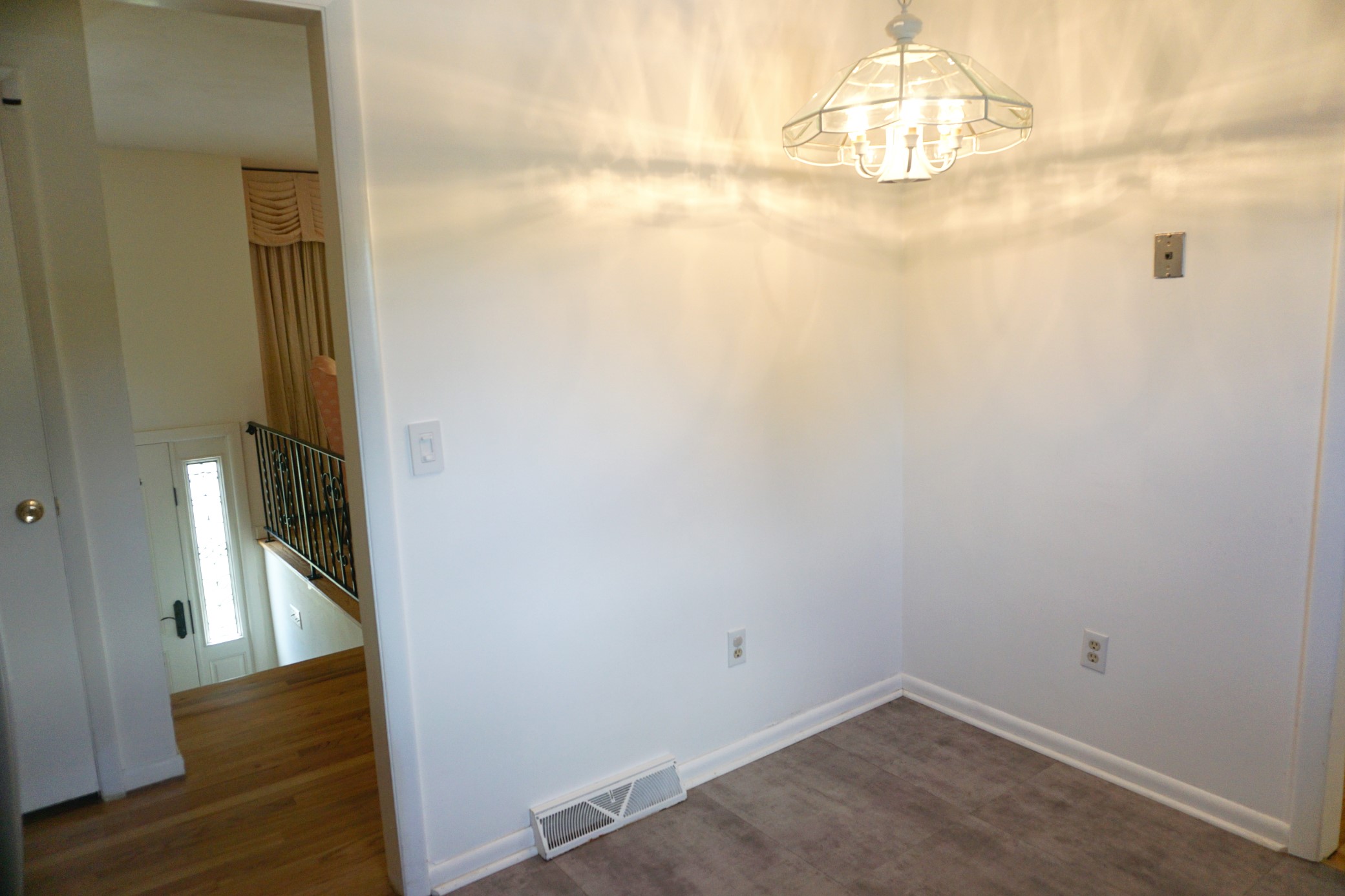 1420 Miner Circle