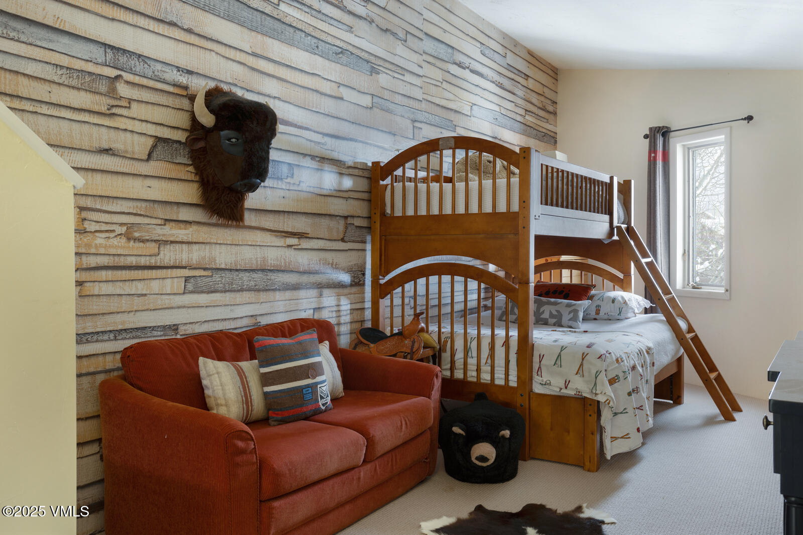 225 Daisy Lane, A, Eagle-Vail Unit: A