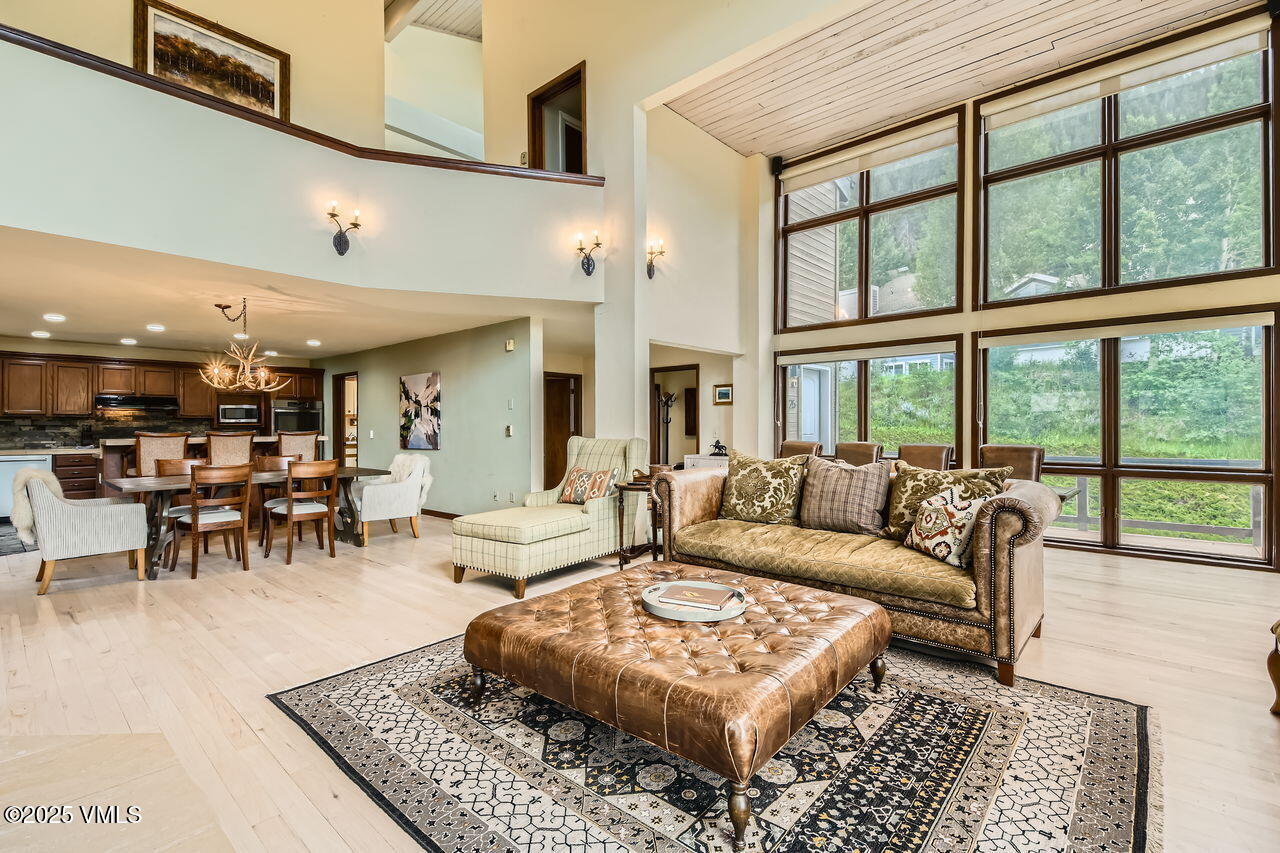 225 Daisy Lane, A, Eagle-Vail Unit: A