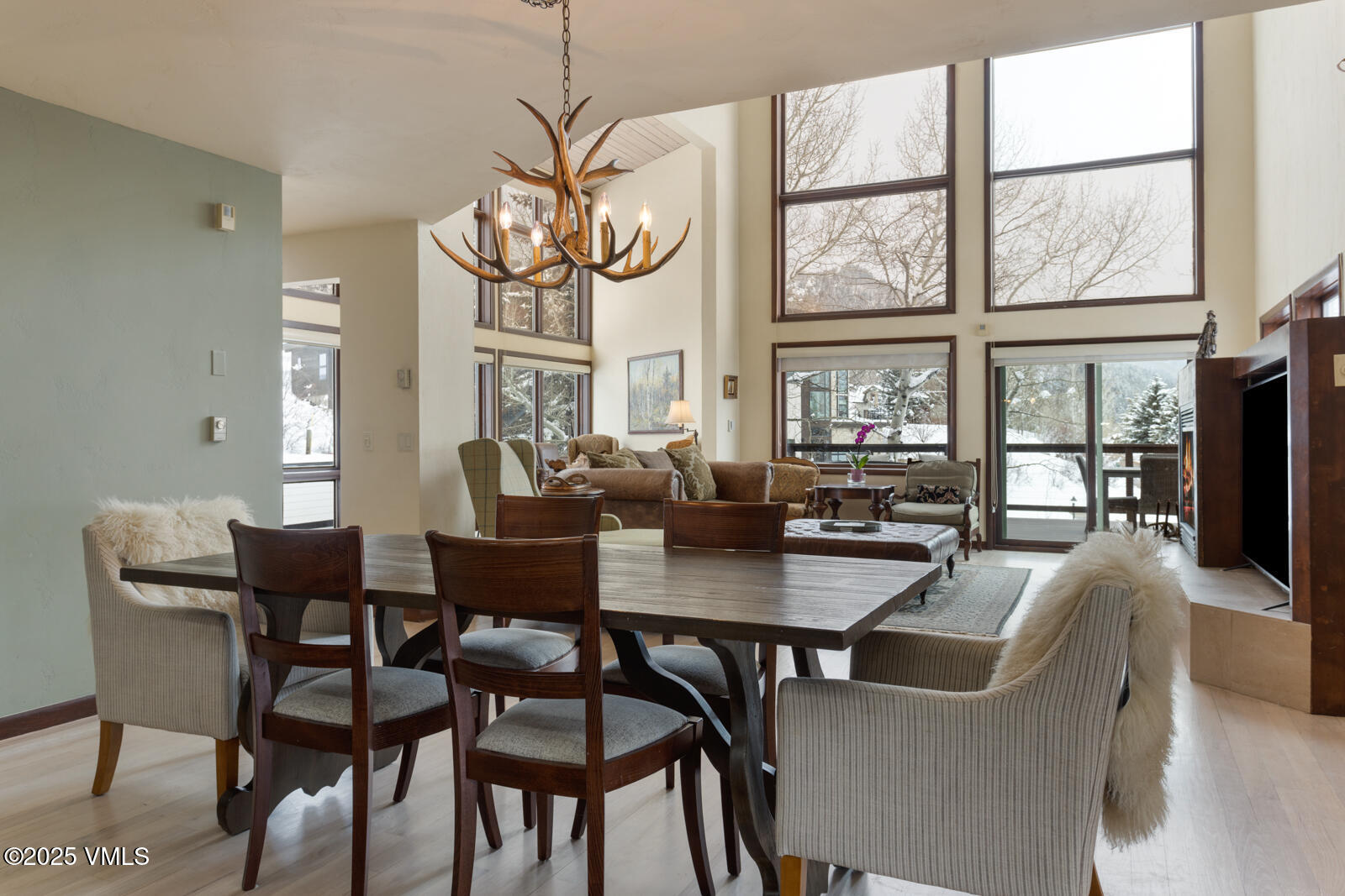 225 Daisy Lane, A, Eagle-Vail Unit: A