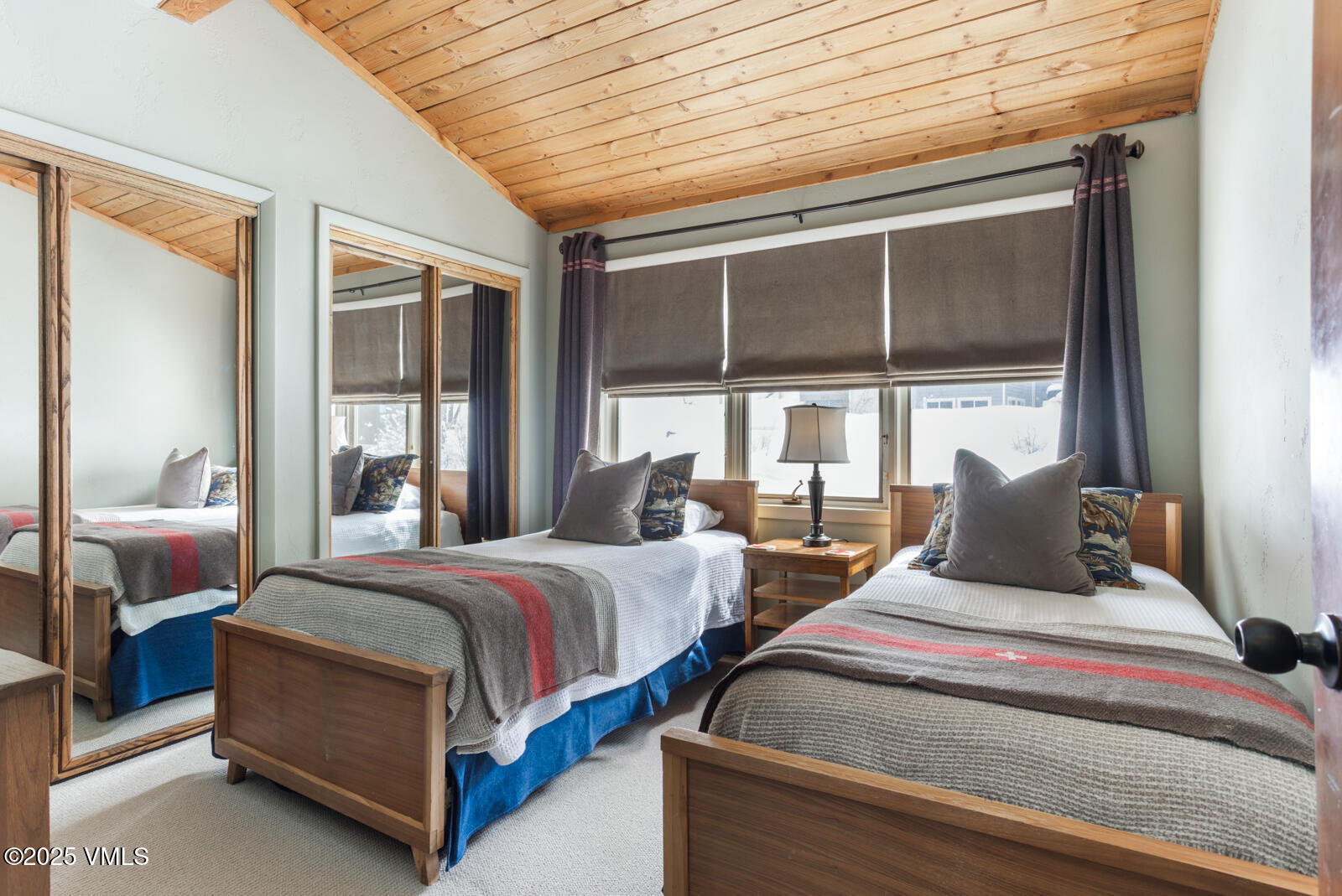 225 Daisy Lane, A, Eagle-Vail Unit: A
