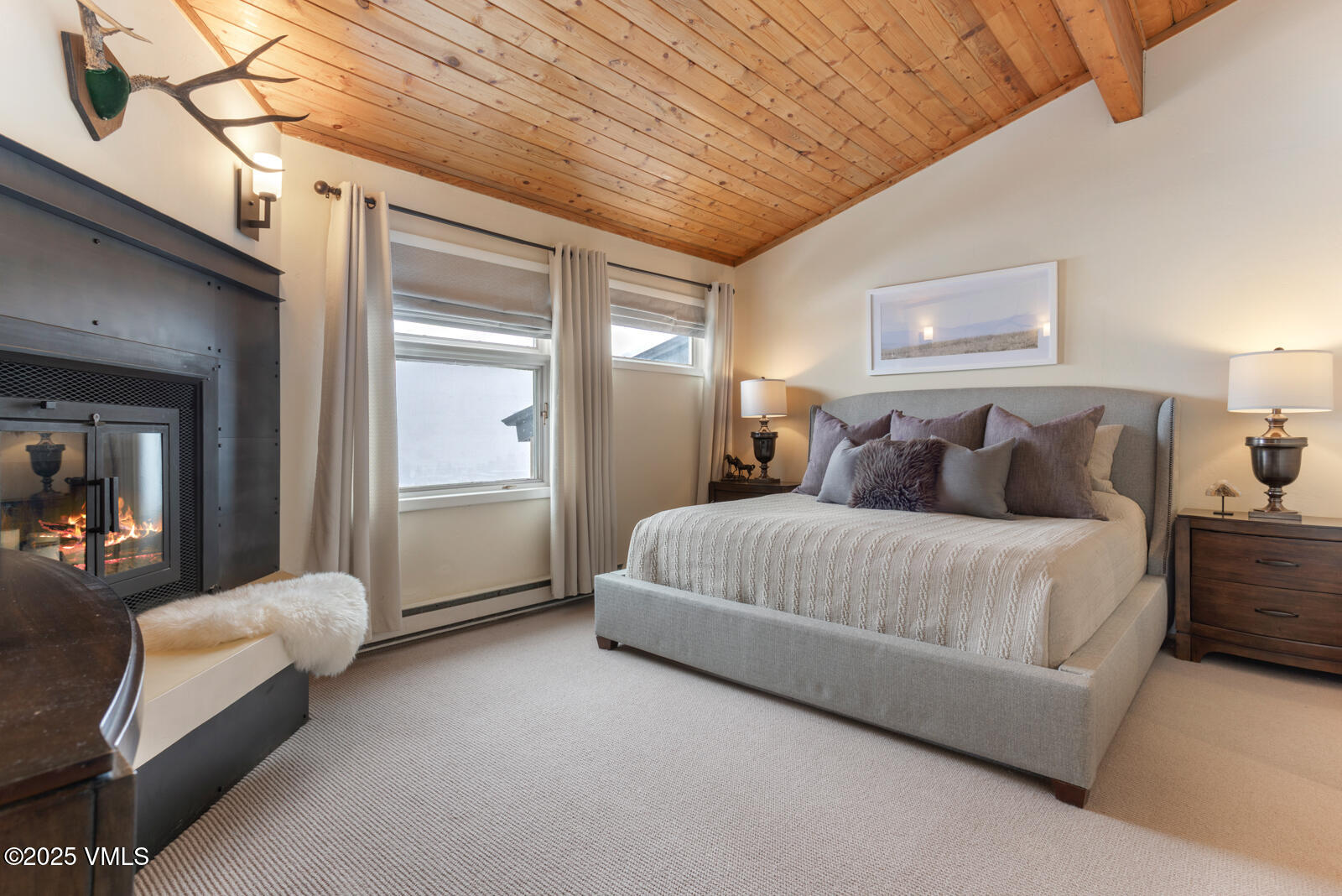 225 Daisy Lane, A, Eagle-Vail Unit: A