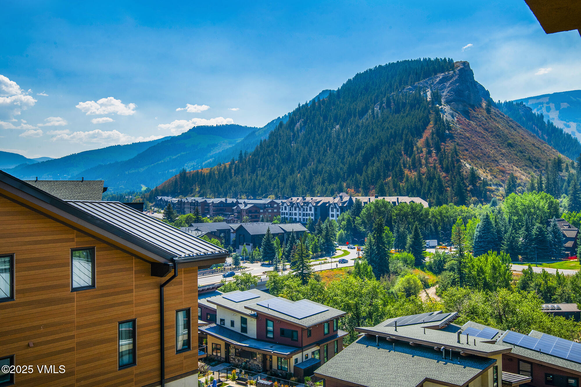 126 Riverfront Lane, 824 824