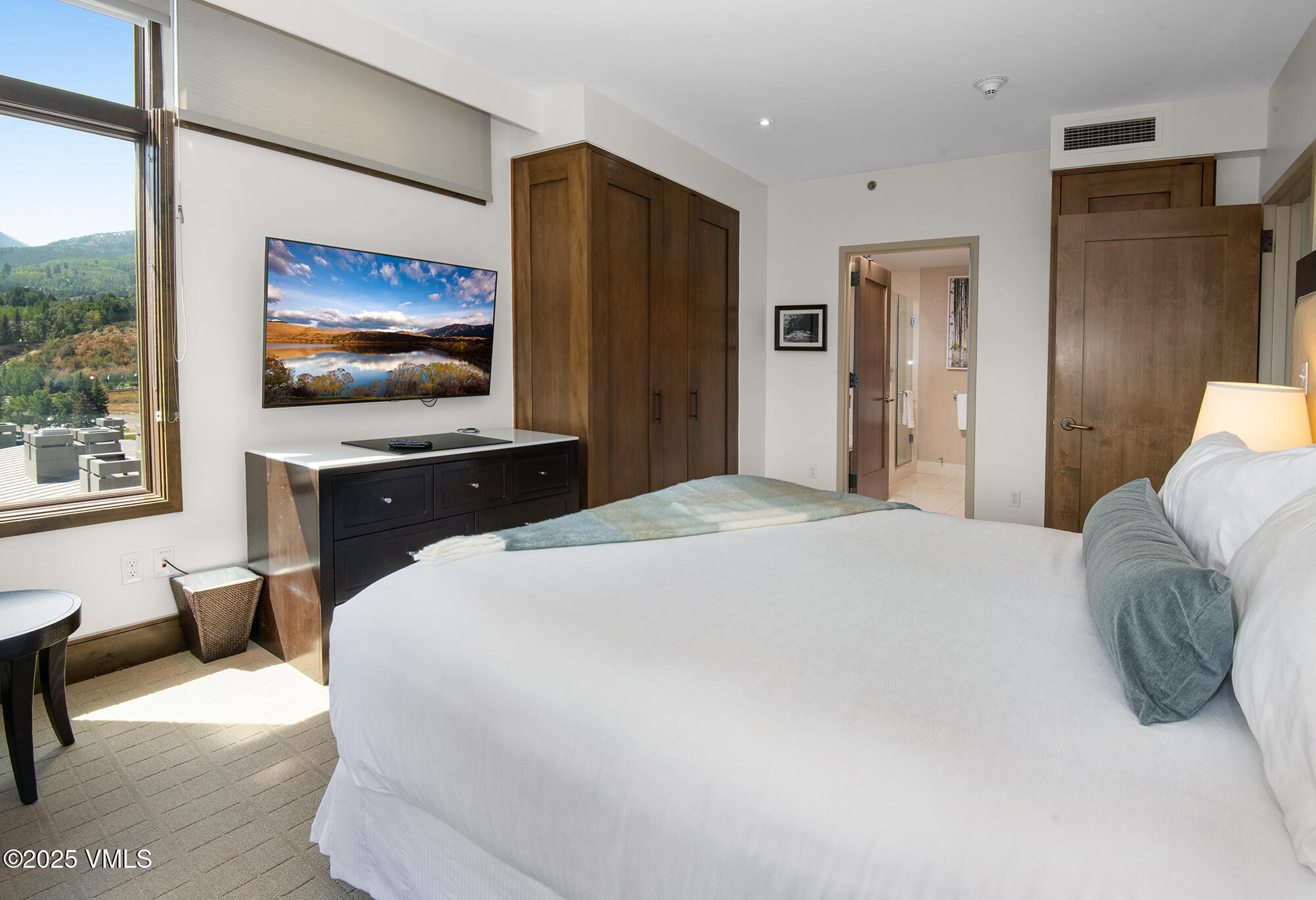 126 Riverfront Lane, 824 824