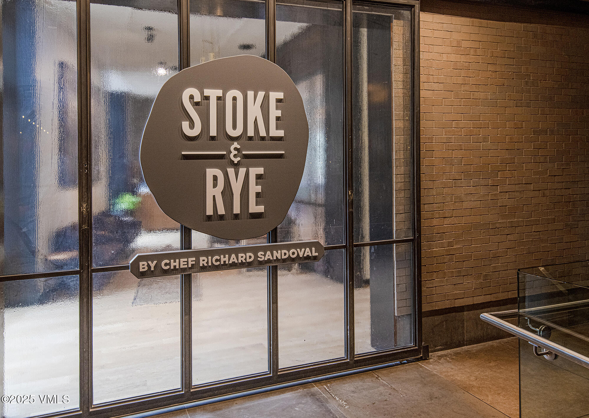 126 Riverfront Lane, 824 824