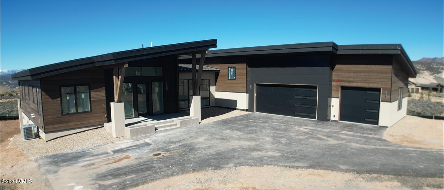 61 New York Mountain Road