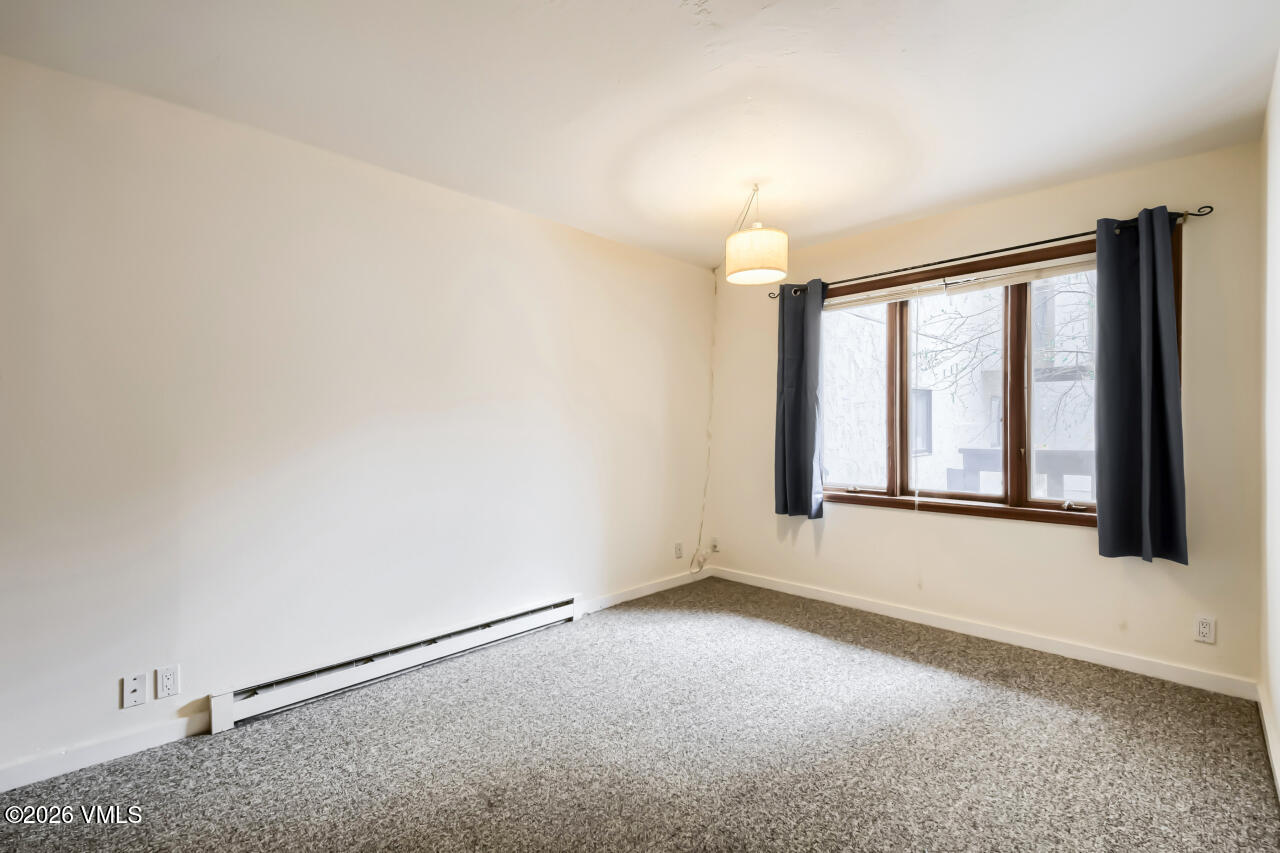 225 Eagle Drive #5C