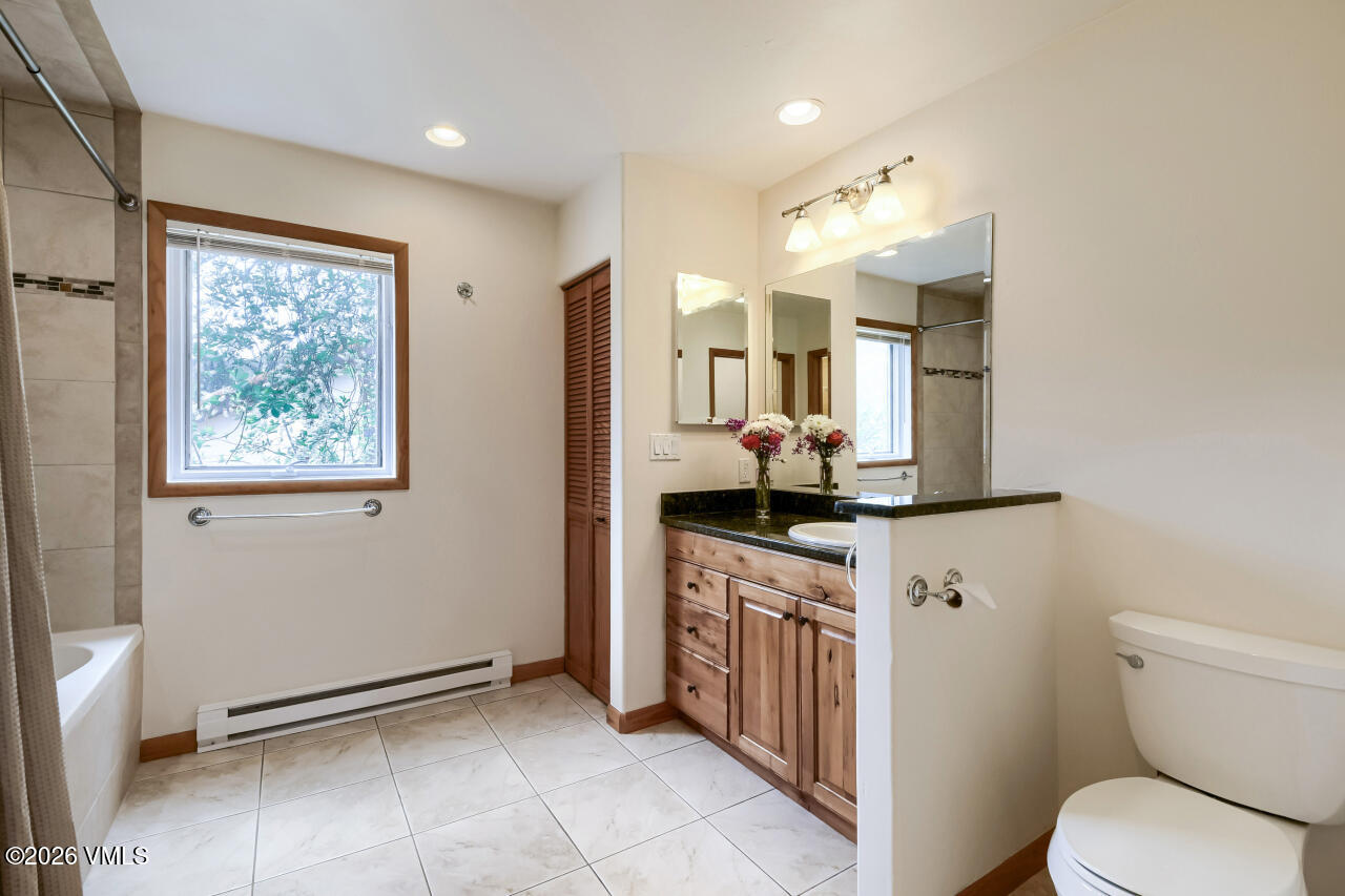 225 Eagle Drive #5C