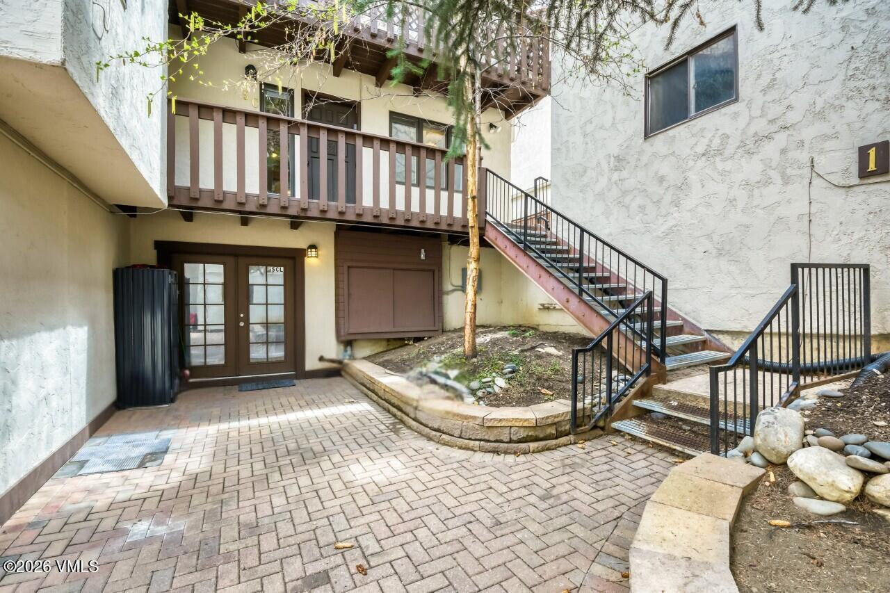 225 Eagle Drive #5C