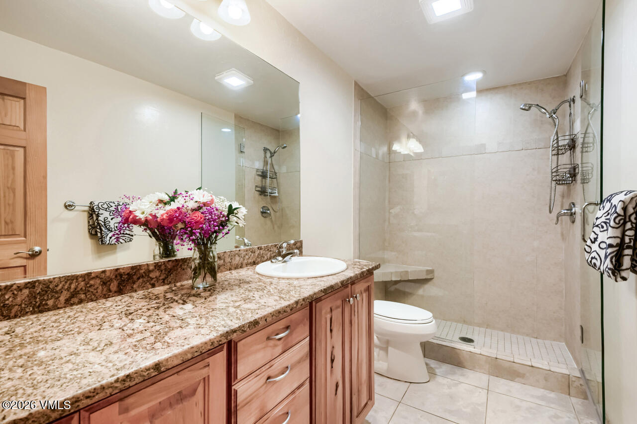225 Eagle Drive #5C
