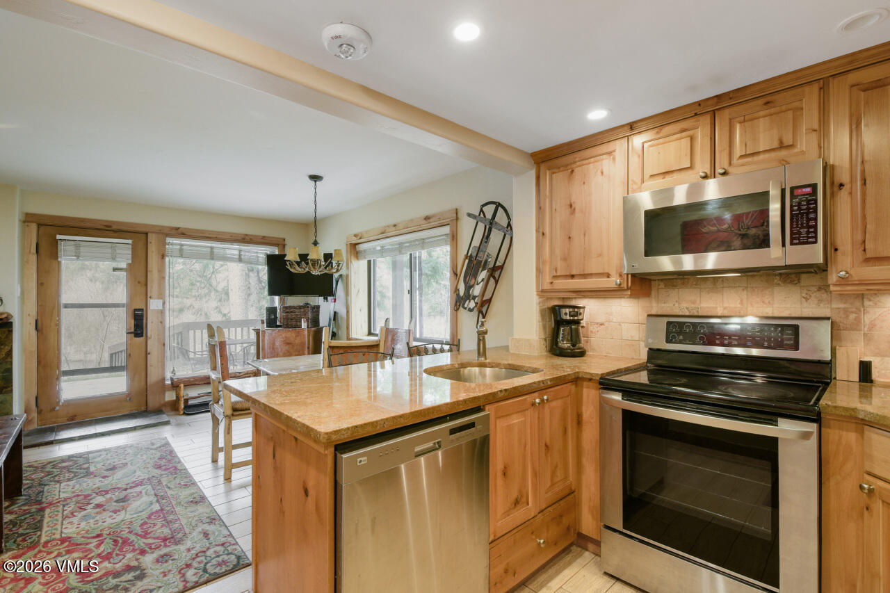 4600 Vail Racquet Club Unit: 4
