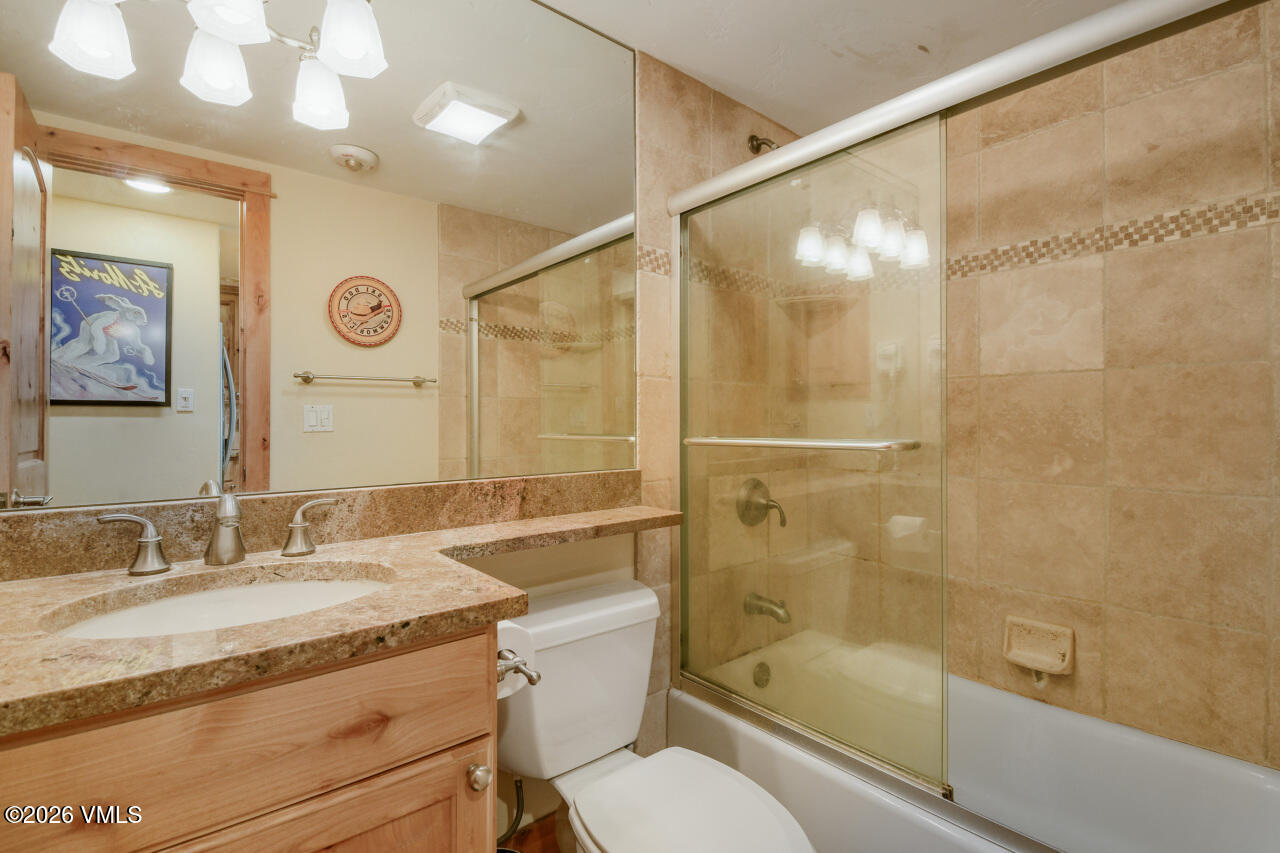 4600 Vail Racquet Club Unit: 4
