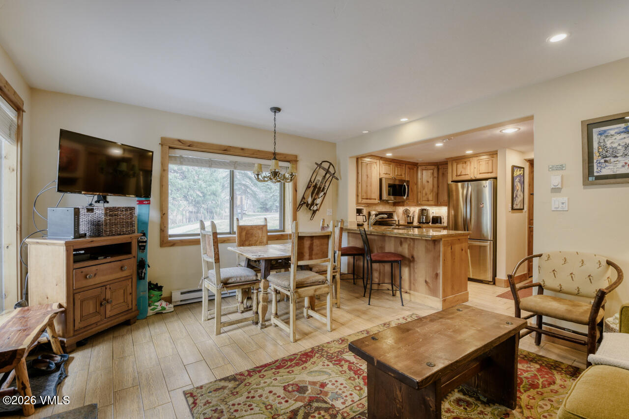 4600 Vail Racquet Club Unit: 4
