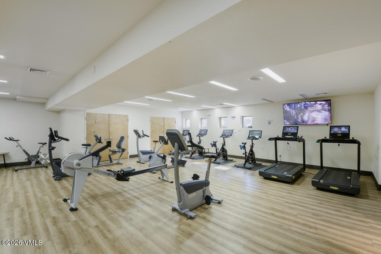 4600 Vail Racquet Club Unit: 4