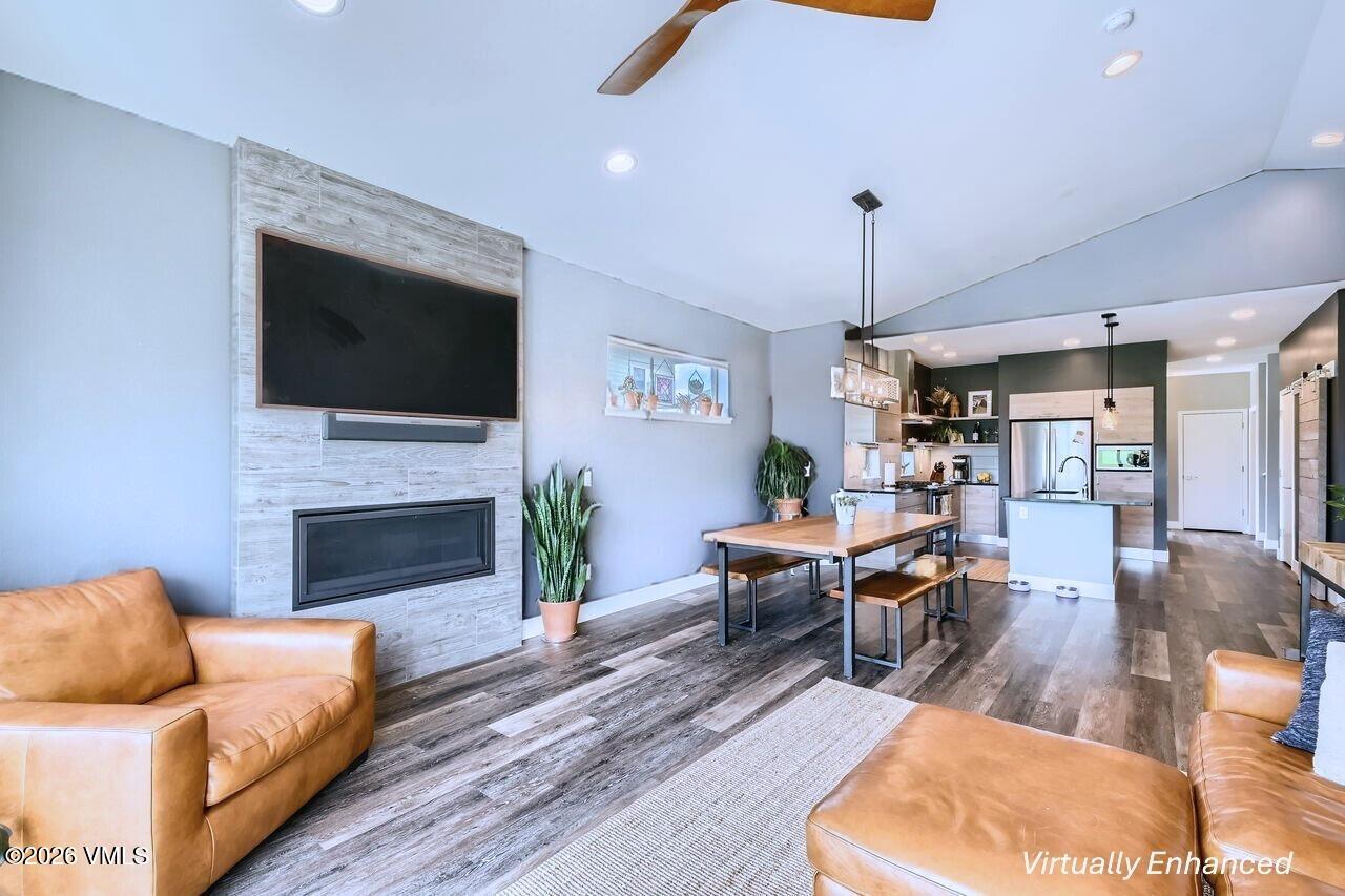 82 Lynx Circle