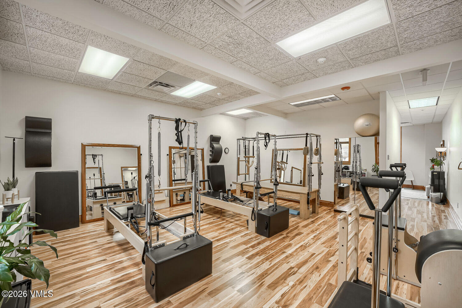 210 Edwards Village Boulevard Unit: D-207
