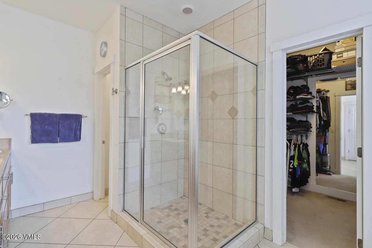 232 Tanager Circle