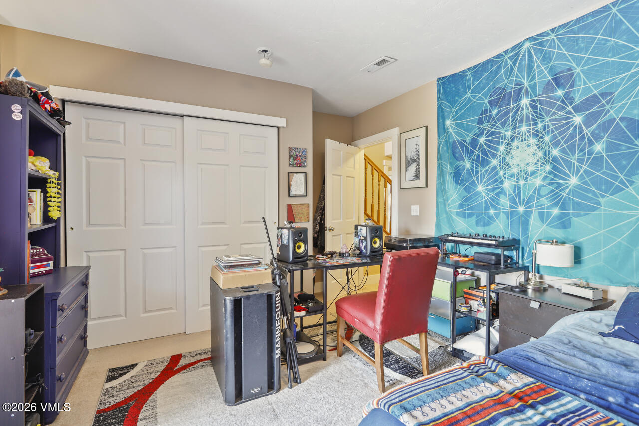 232 Tanager Circle